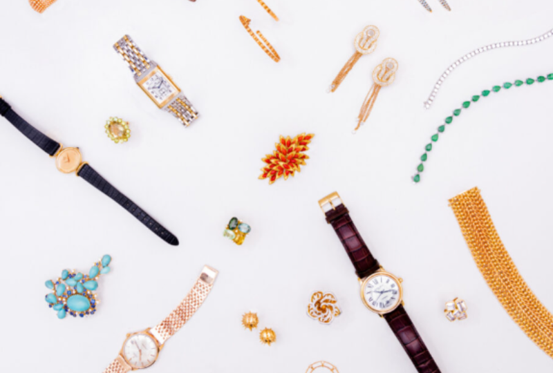 O Guia Definitivo: como comprar joias e relógios de luxo usados