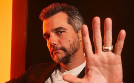 Wagner Moura usa joias no Oscar 2026